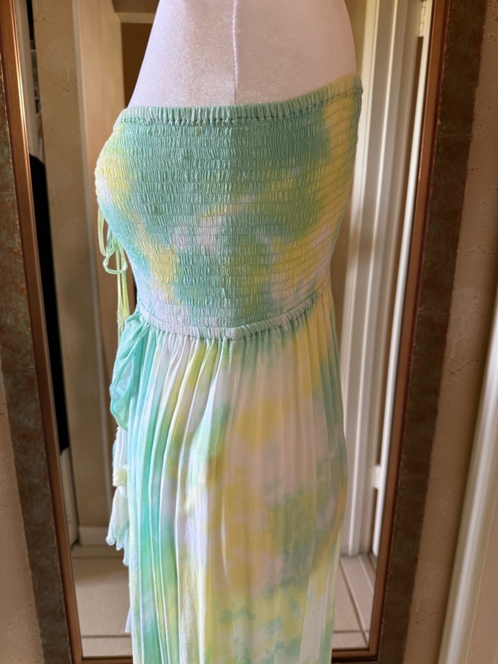 Tiare Hawaii Strapless Tie-Dye Maxi Dress in Mint & Yellow - Picture 4 of 10